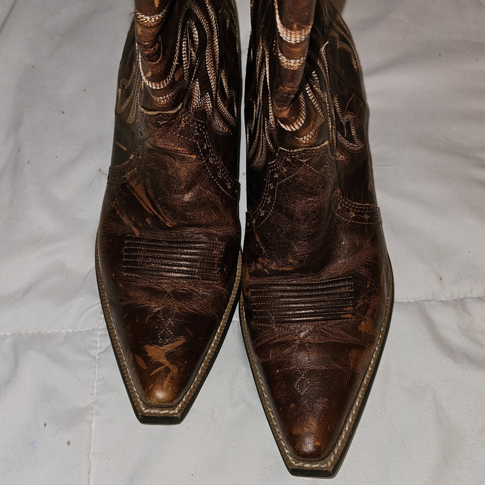 Ariat Brown Heeled Boots - Picture 3 of 6
